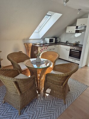 Dining - Vrbo Property (Pirna)