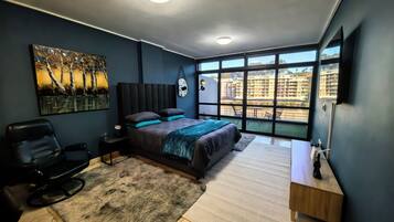 Iron/ironing board, internet, bed sheets, wheelchair access