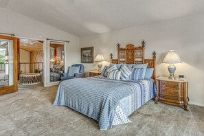 Desk, iron/ironing board, Internet, bed sheets - 6BR, Multi-Level Deck: Group Getaway in Ruidoso! (Ruidoso)