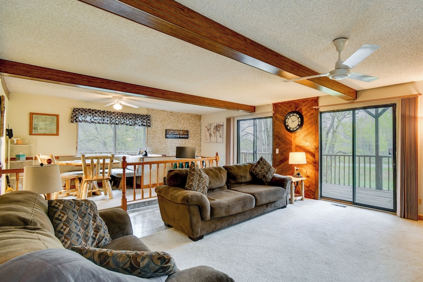 Classic Up North Cabin: Boat, Fish, Atv & Explore - Gladwin, MI
