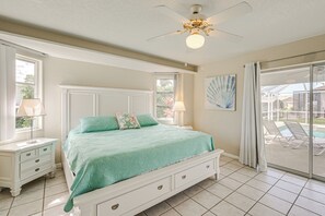 Room - Walk to Port Charlotte Beach Park! Canal-Front Gem (Port Charlotte)