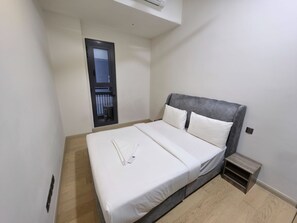 In-room safe, desk, blackout curtains, soundproofing - Star Luxury Suites KL (Kuala Lumpur)