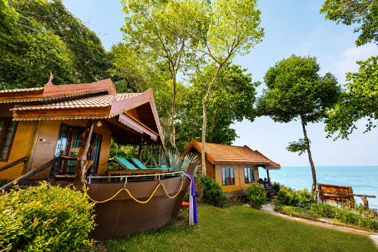 Superior Bungalow, Balcony, Beach View | Exterior