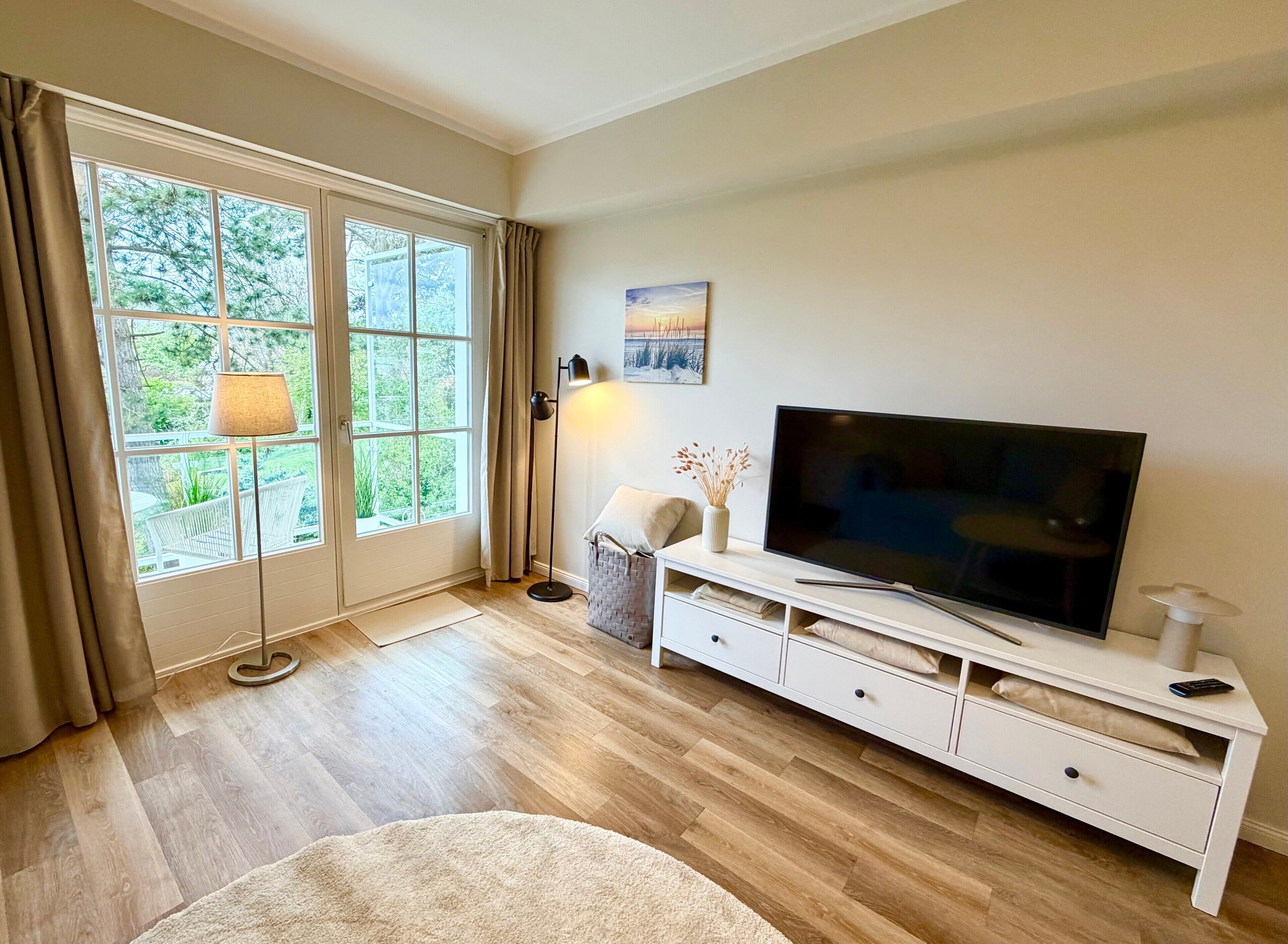 Fernseher, Kamin
