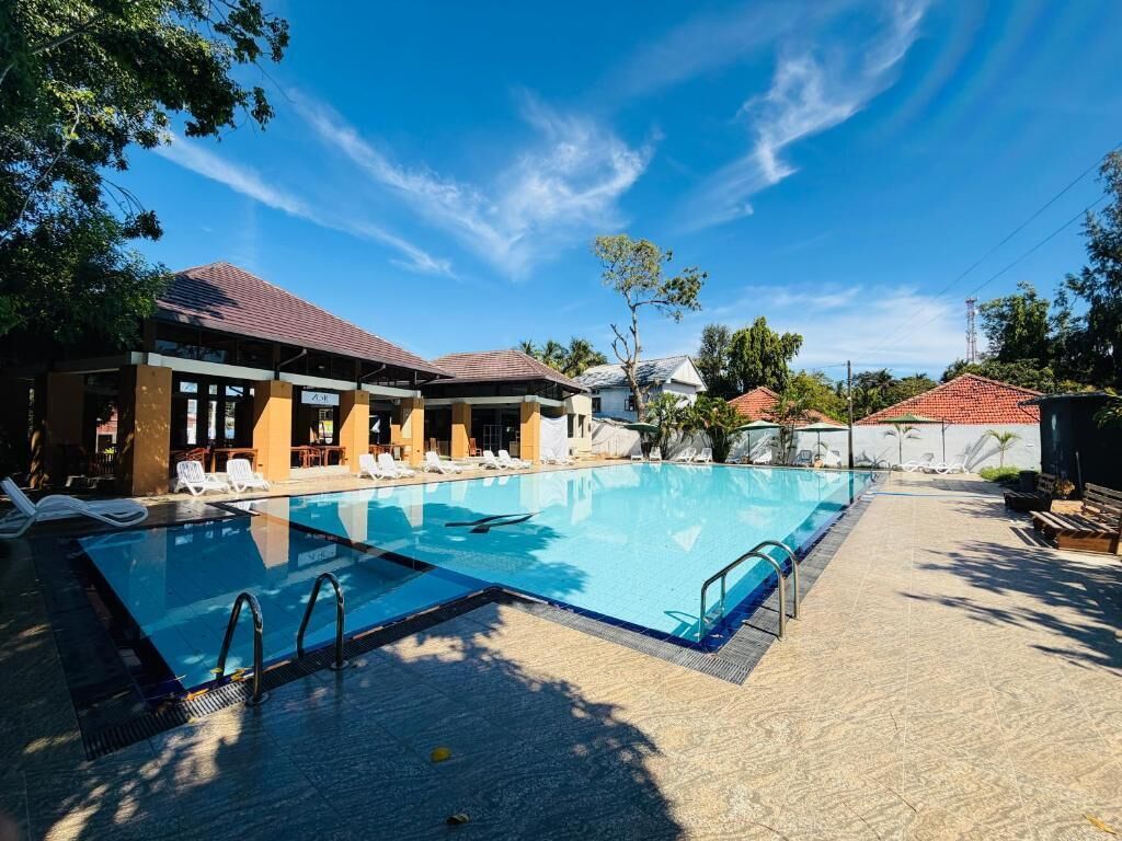 Deluxe Double Room, Garden View | Pool