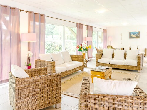 Lakeside Maisonette Retreat