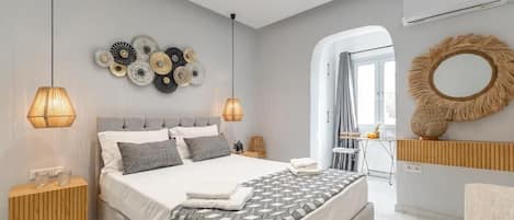Deluxe Double Room | Blackout drapes, soundproofing, free WiFi