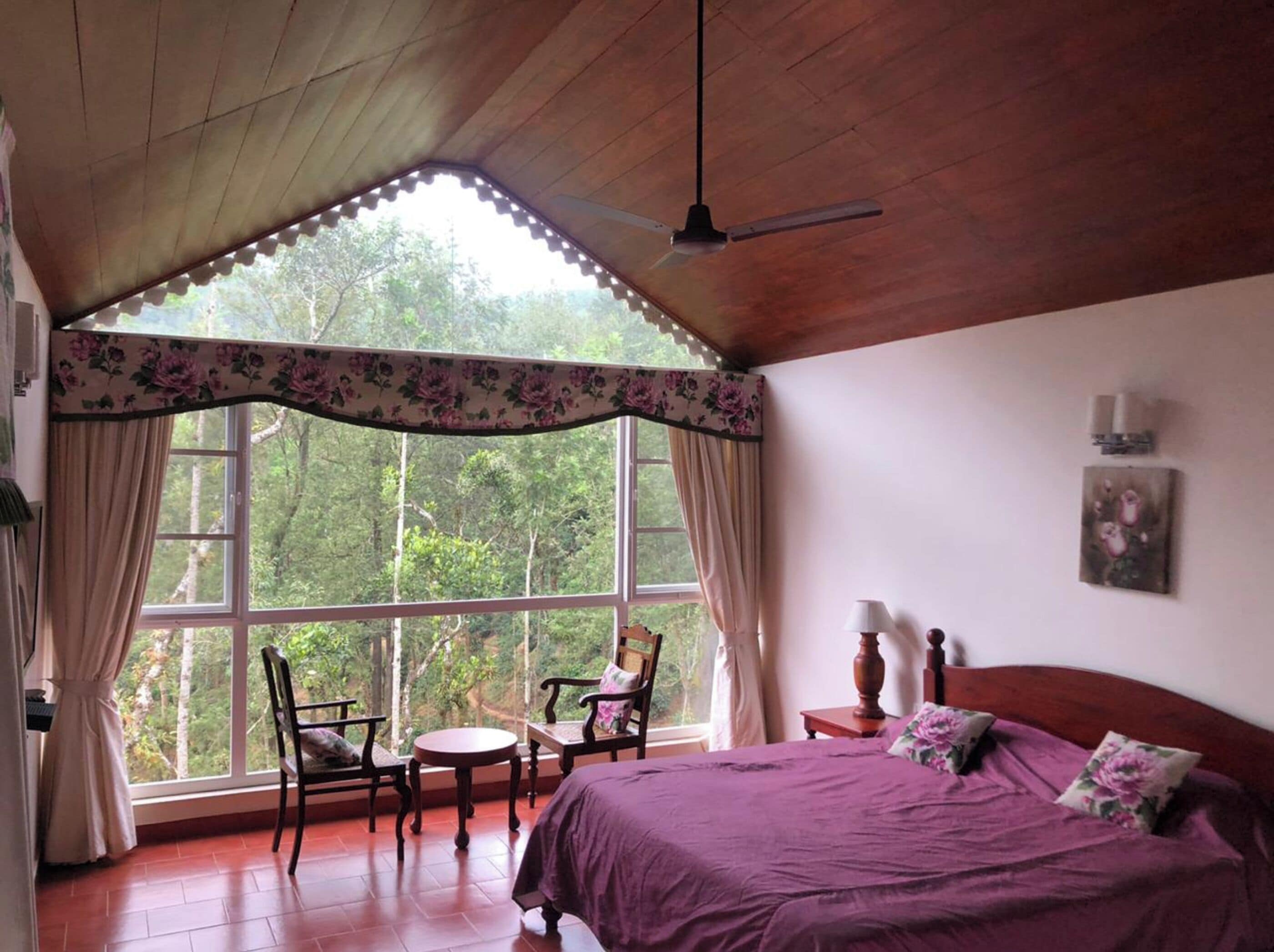 Standard Cottage, Mountain View | Desk, laptop workspace, rollaway beds, free WiFi