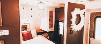 Boho Farmhouse Camper with AC in Harpers Ferry