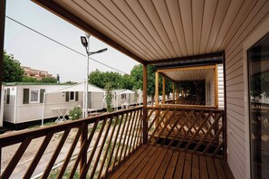 Comfort-talo, 2 makuuhuonetta, keittiö, näköala pihalle | Ulkoalueet