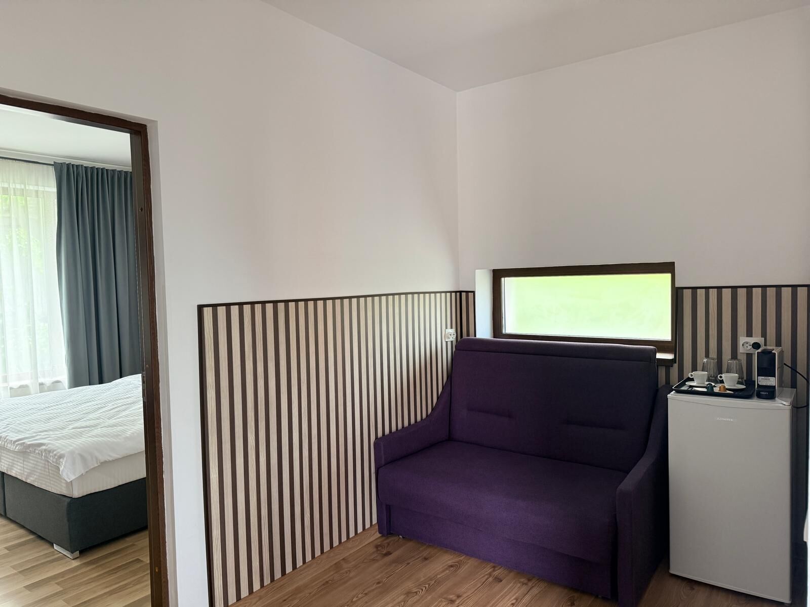 Kamar Double Premium, pemandangan kebun | Meja kerja, ruang kerja ramah laptop, Wi-Fi gratis, dan seprai linen