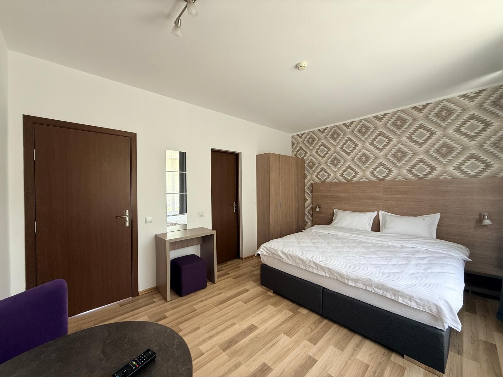 Standard Double Room, Garden View | Desk, laptop workspace, free WiFi