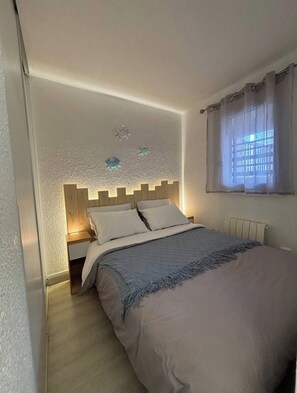 Room - Vrbo Property (Cabourg)