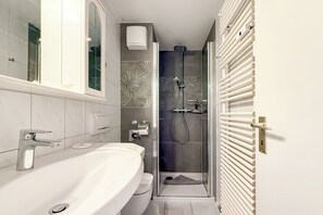 Dusche, Haartrockner