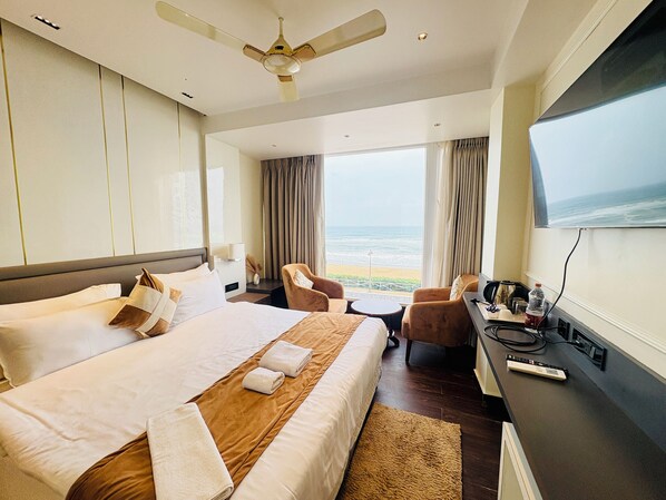 Executive Room, Sea View | Desk, free WiFi - Eastern Dhaam New Marine Drive Rd (Brahmagiri)