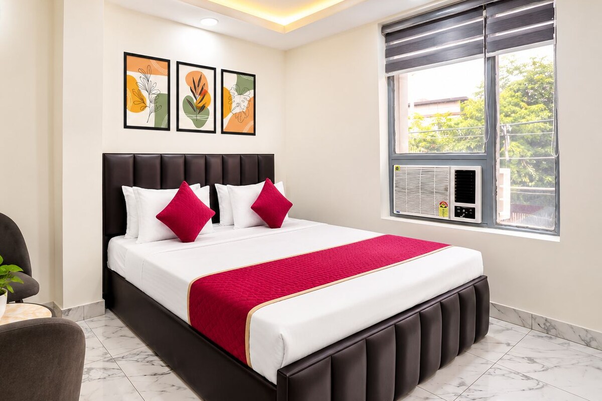 Deluxe Double Room, City View