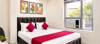 Mauryan Signature Hotel NHPC Metro