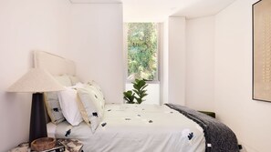3 Schlafzimmer, Schreibtisch, Bügeleisen/Bügelbrett, kostenloses WLAN