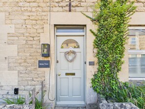Exterior detail - Winchcombe Cottage with breathtaking views (Winchcombe)