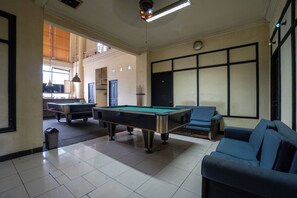 Games room - Hotel Tobana Kebayoran House by ARBA (Jakarta)
