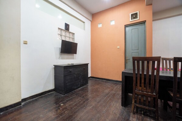 Family Room | Interior - Hotel Tobana Bintaro House by ARBA (Jakarta)