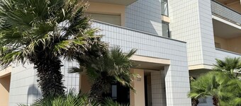 SE254 - Senigallia, sea front one bedroom apartment with parking space