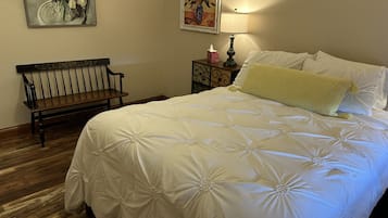 2 chambres, fer et planche à repasser, accès au Wi-Fi (inclus)