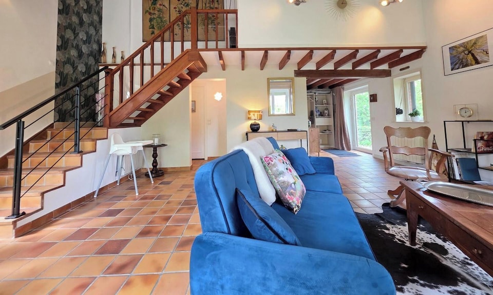 Cottage With Pets Allowed, Quiet In Sebourg - 2 Guests - 노르