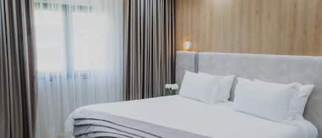 Deluxe Double Room, Garden View | In-room safe, iron/ironing board, free WiFi, wheelchair access