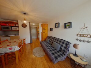 Interior - Quiet apartment, private parking - 4 guests (Les Rousses)