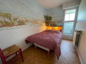 Free WiFi - Comfortable 2-room apartment with balcony and parking (La Grande-Motte)