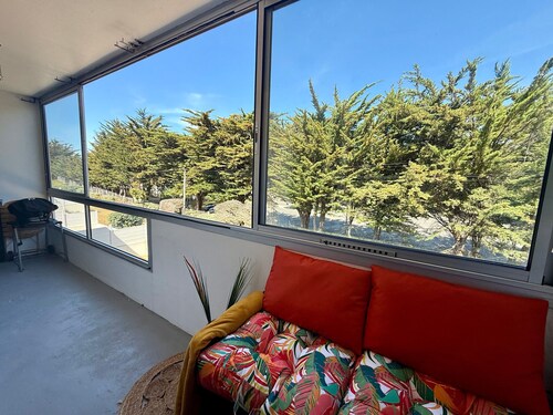 Apartment steps from the beach - 2 guests