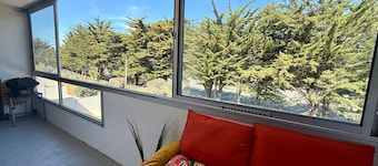 Apartment steps from the beach - 2 guests