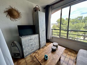 TV - Studio with garden view - 4 guests (Cap d'Agde)