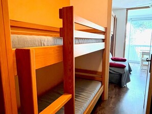 Room - Studio cabin - near beach, 4 guests (La Grande-Motte)
