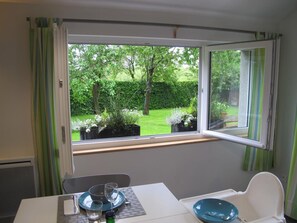Dining - Charming cottage by Belgian border - 7 guests (SAINT WAAST LA VALLEE)