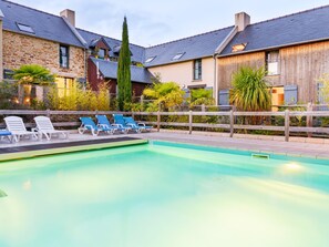 Pool - Breton Duplex Cottage Retreat (Cancale)