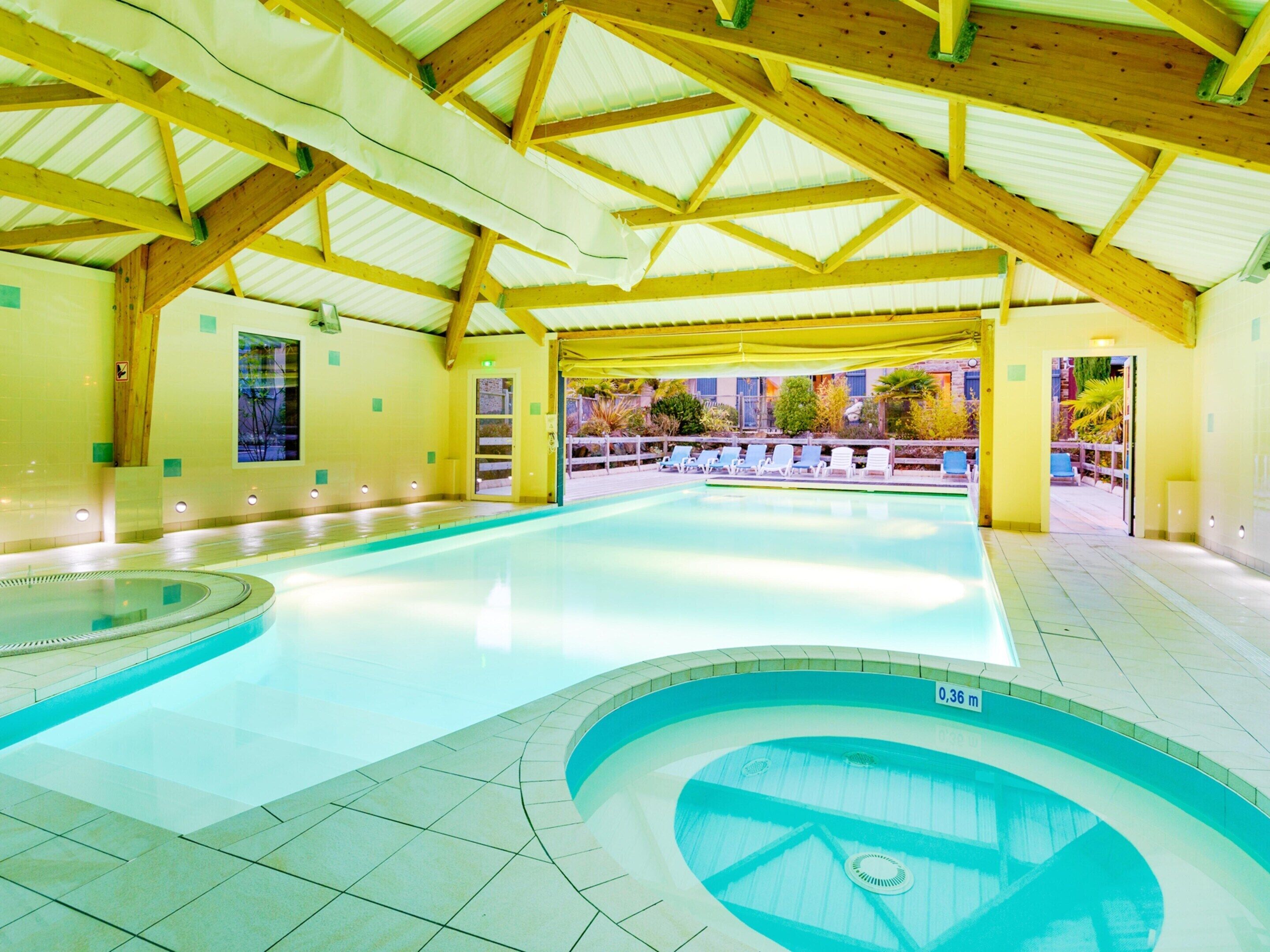 Cottage | Pool | Outdoor pool, a heated pool