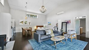 Living area - Block Eight Estate Vineyard View Villa (Belford)