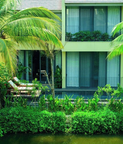 Hometown Pinky 3 BRS Pool Villa Hoi An