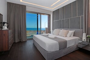 Room - Suncity Spirit - Luxury Beachfront Villa (Ayia Napa)