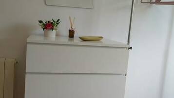 Room, Balcony | Free WiFi, bed sheets