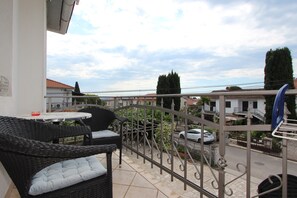 Room, Balcony | Terrace/patio