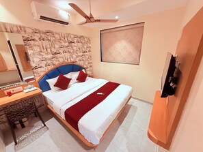 Laptop workspace, free WiFi - Radhe Residency MIDC Taloja  (Mumbai)