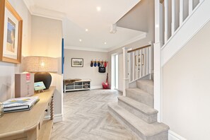 Interior - The Wicket -  a managed house that sleeps 8 guests  in 4 bedrooms (Broadstairs)