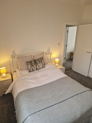 Comfort huis, uitzicht op tuin | Een strijkplank/strijkijzer, gratis wifi