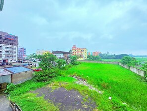 デラックス 4 人部屋 シティビュー | 部屋からの景観