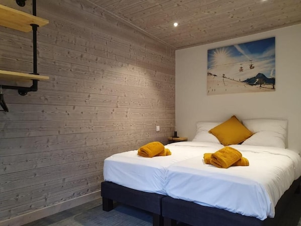 Chambre Double, vue montagne