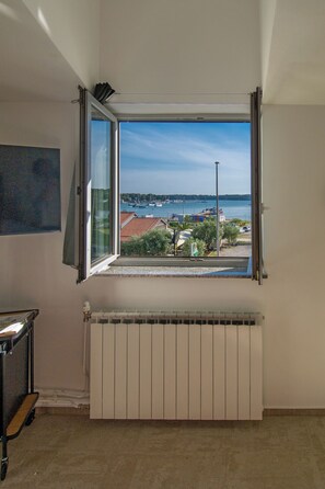 Habitación doble superior, vista al mar | Interior