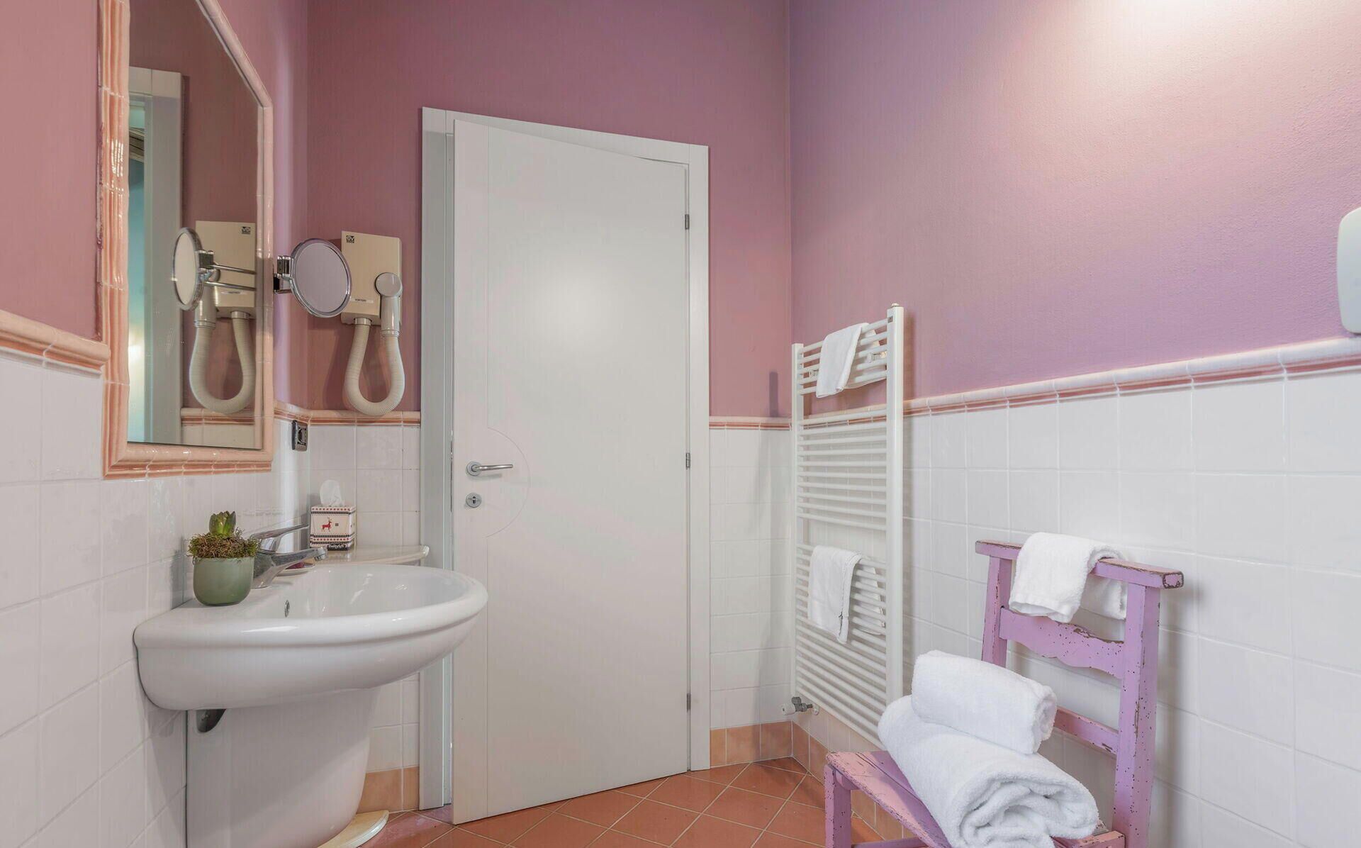 Bellissimo Appartamento In Villa Con Wifi, Piscina, A/c E Animali Ammessi, Vicino Sirmione - Sirmione